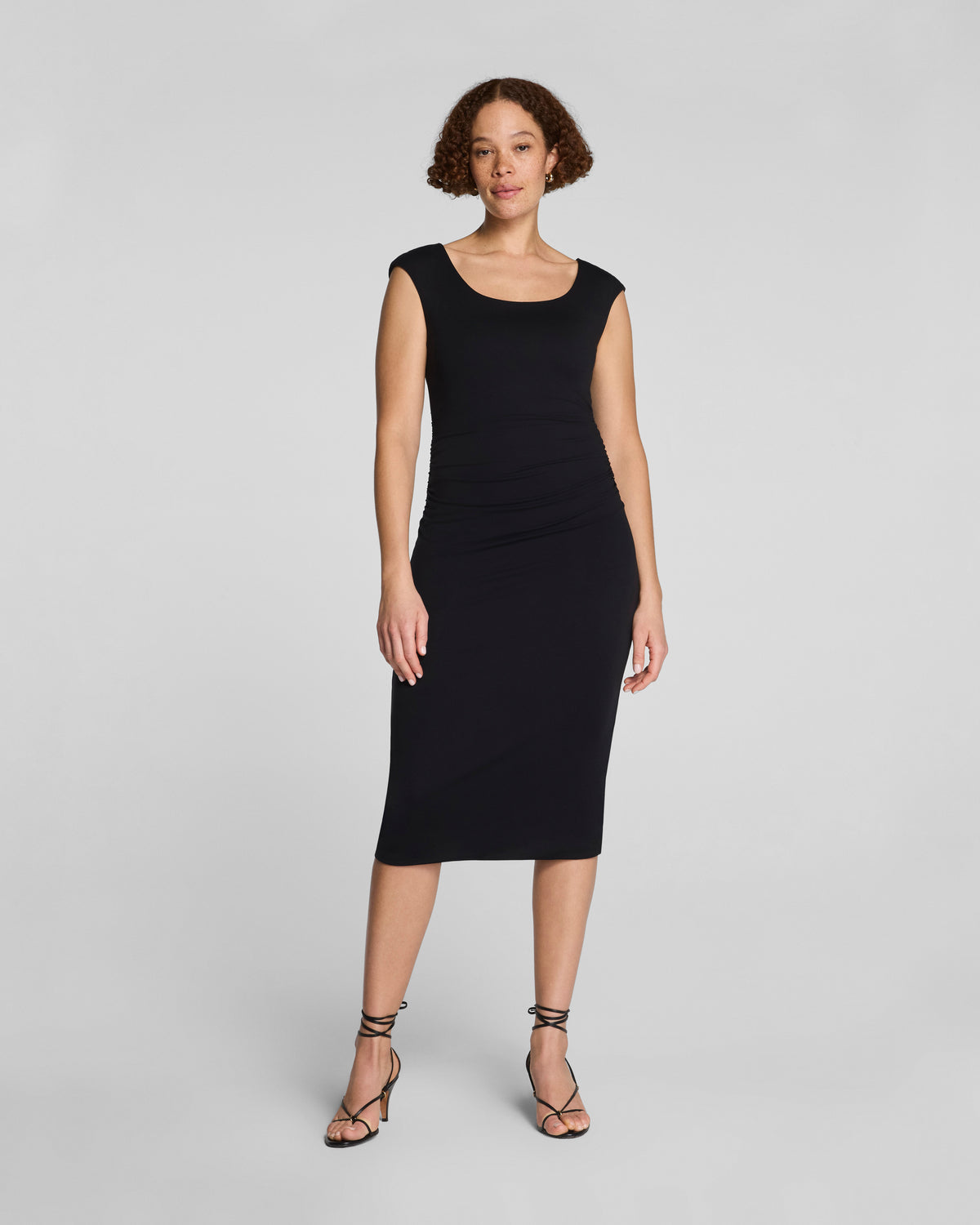 22369R-ClassicBlack_PDP_003